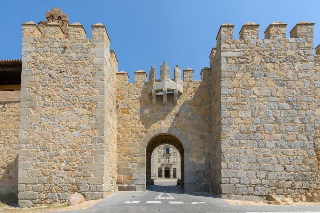Apt - Plaza Mayor Of Avila - 1 Min Alcazar Buitenkant foto