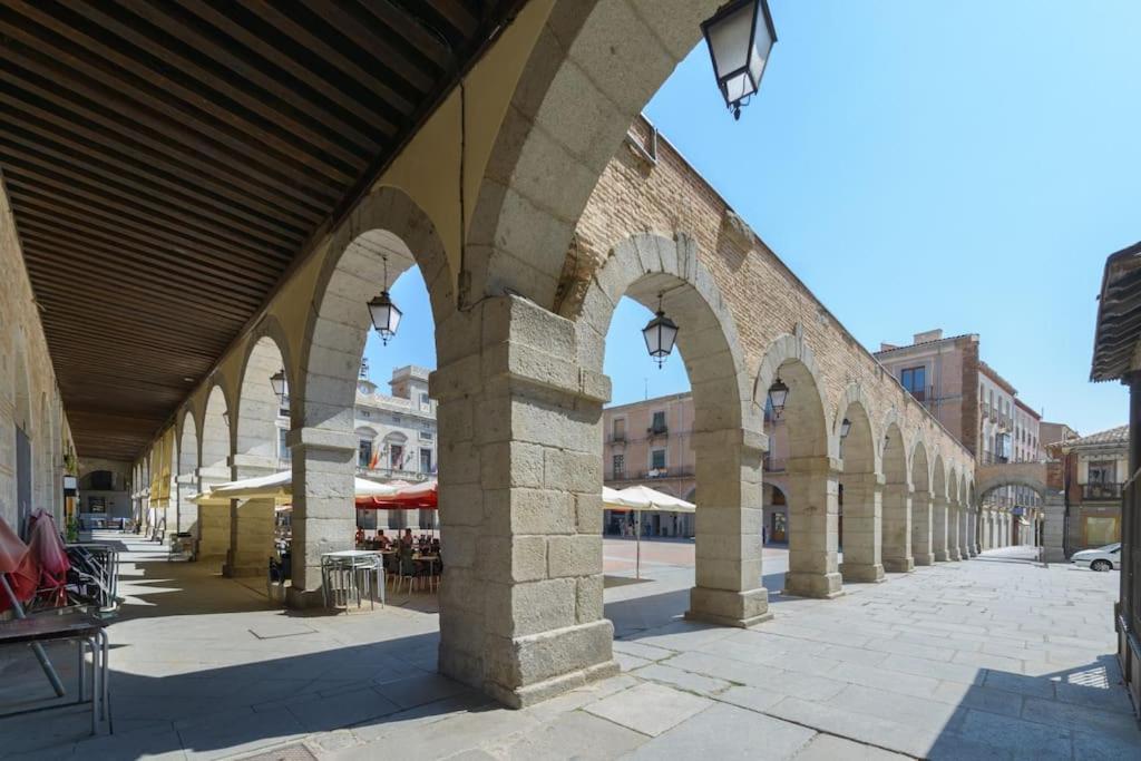 Apt - Plaza Mayor Of Avila - 1 Min Alcazar Buitenkant foto